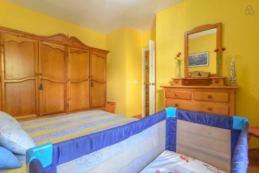 Cozy & Charming Apartment Almunecar Bagian luar foto