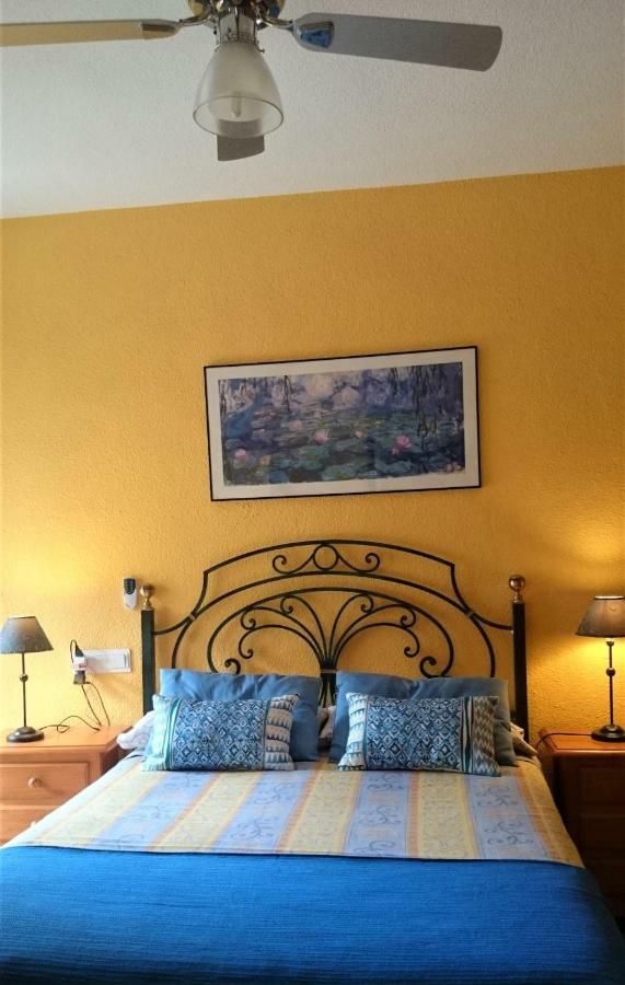 Cozy & Charming Apartment Almunecar Bagian luar foto