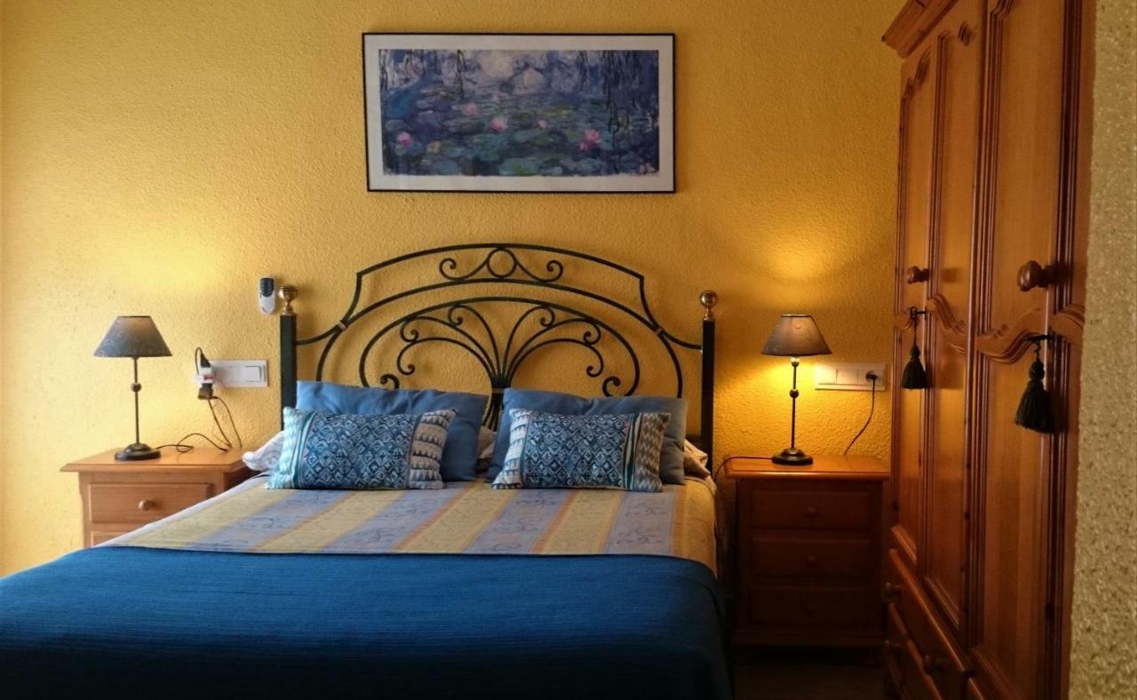 Cozy & Charming Apartment Almunecar Bagian luar foto