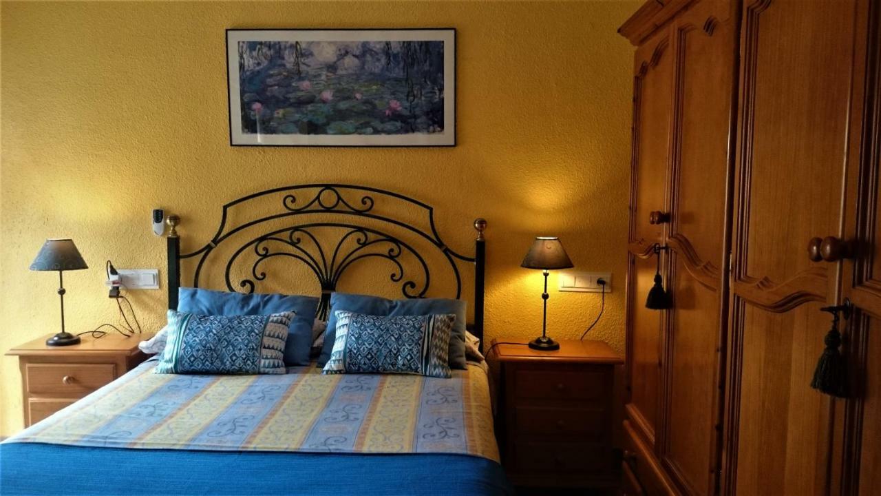 Cozy & Charming Apartment Almunecar Bagian luar foto